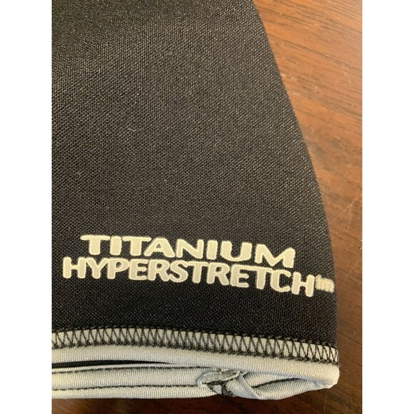 Henderson Dive Wear Hooded Titanium Hyperstretch Wetsuit Vest Size 12 - Picture 9 of 9